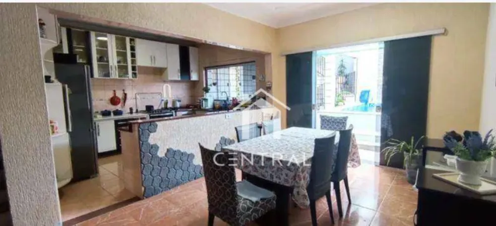 Sobrado, 4 quartos, 296 m² - Foto 3
