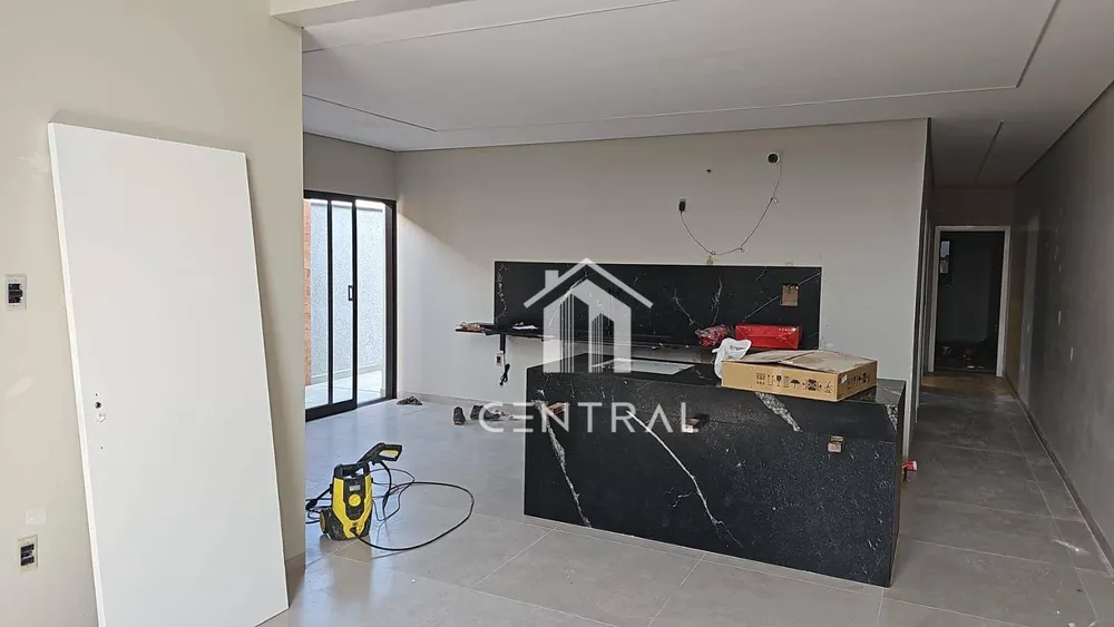 Casa, 4 quartos, 230 m² - Foto 4