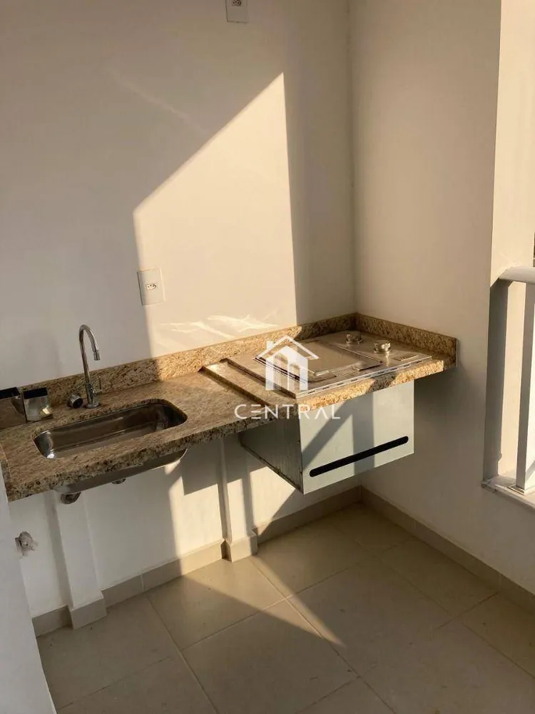 Apartamento, 2 quartos, 72 m² - Foto 2