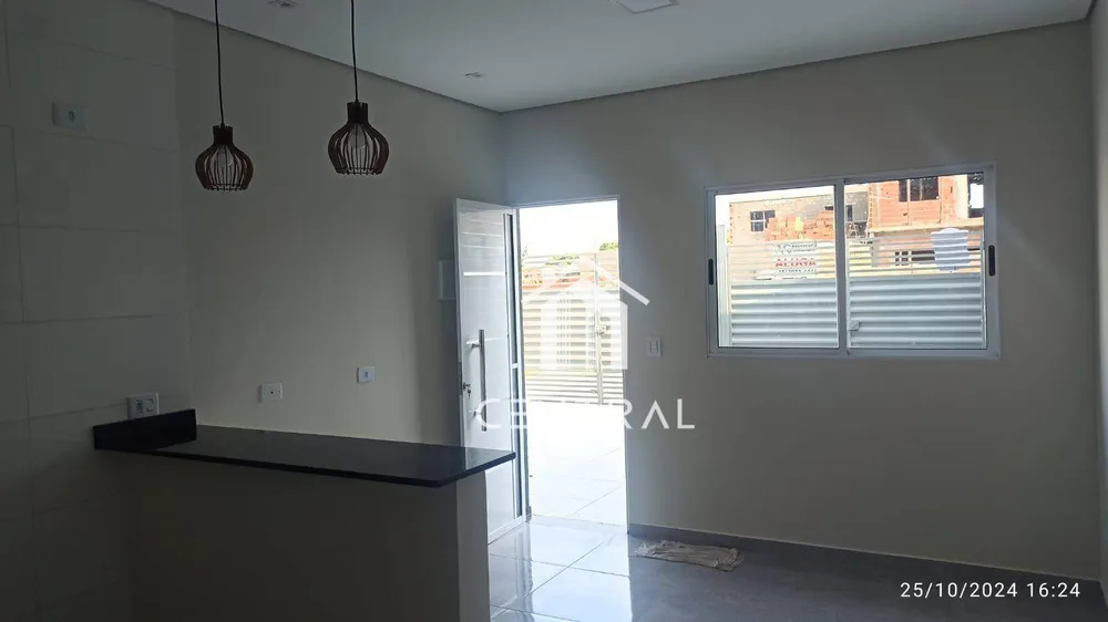 Casa, 2 quartos, 56 m² - Foto 1