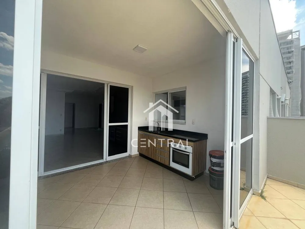 Apartamento, 3 quartos, 210 m² - Foto 2