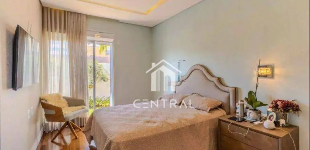 Casa, 4 quartos, 403 m² - Foto 4