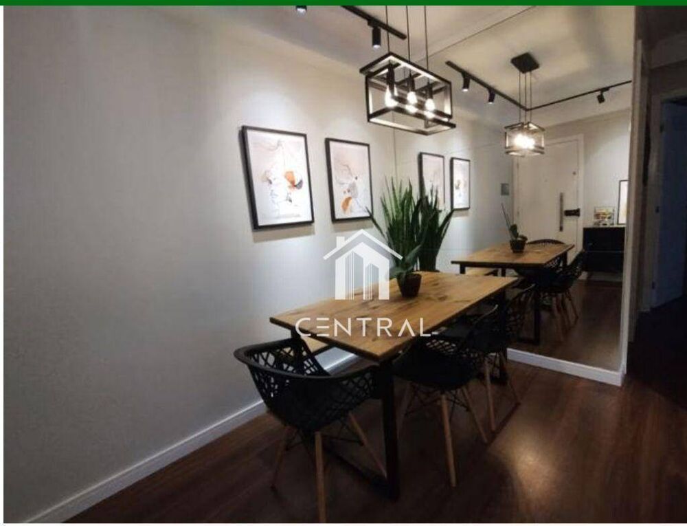 Apartamento à venda com 2 quartos, 60m² - Foto 1