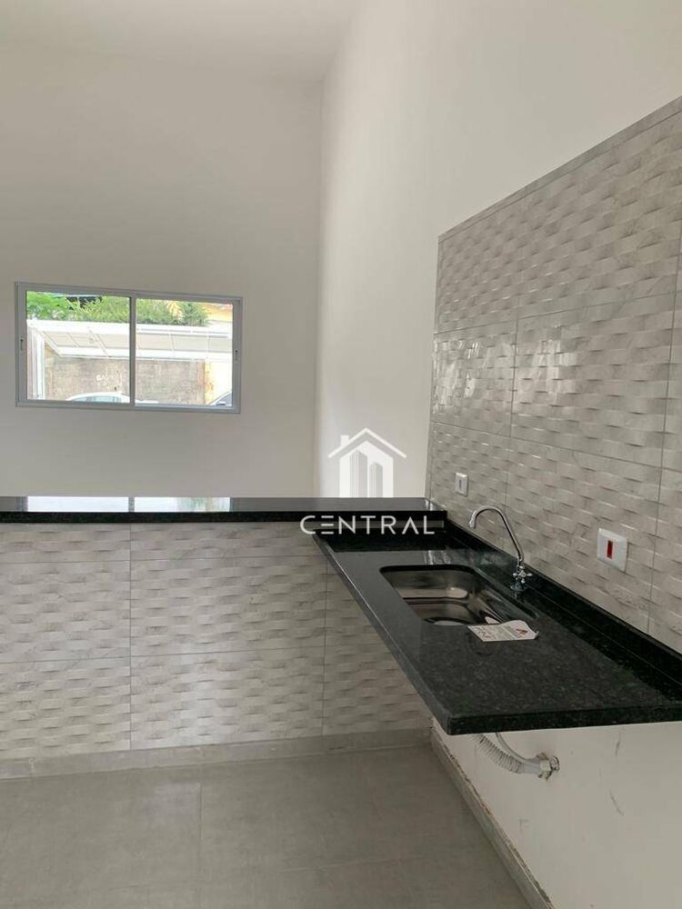 Casa à venda com 3 quartos, 83m² - Foto 11