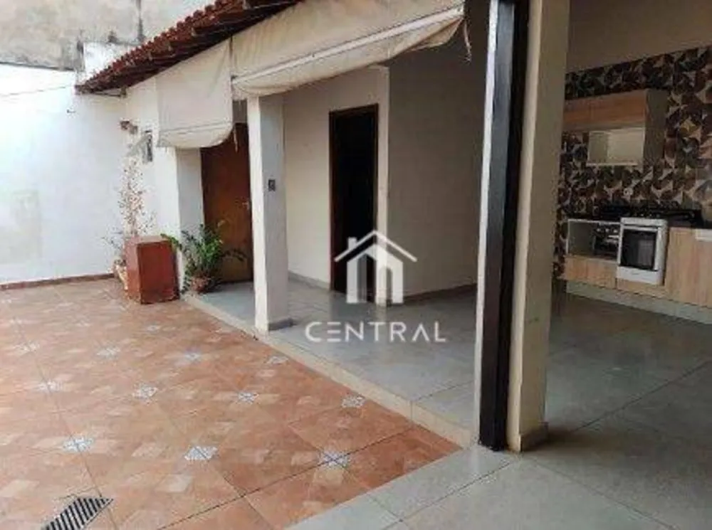 Casa, 3 quartos, 225 m² - Foto 11