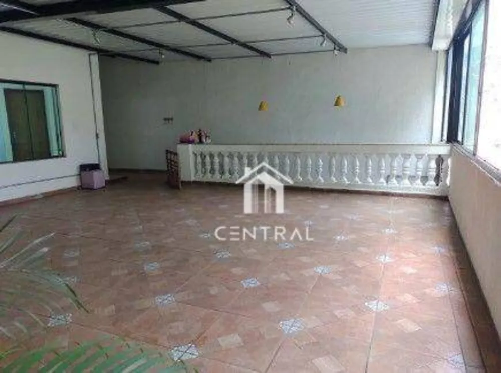 Casa, 3 quartos, 225 m² - Foto 3