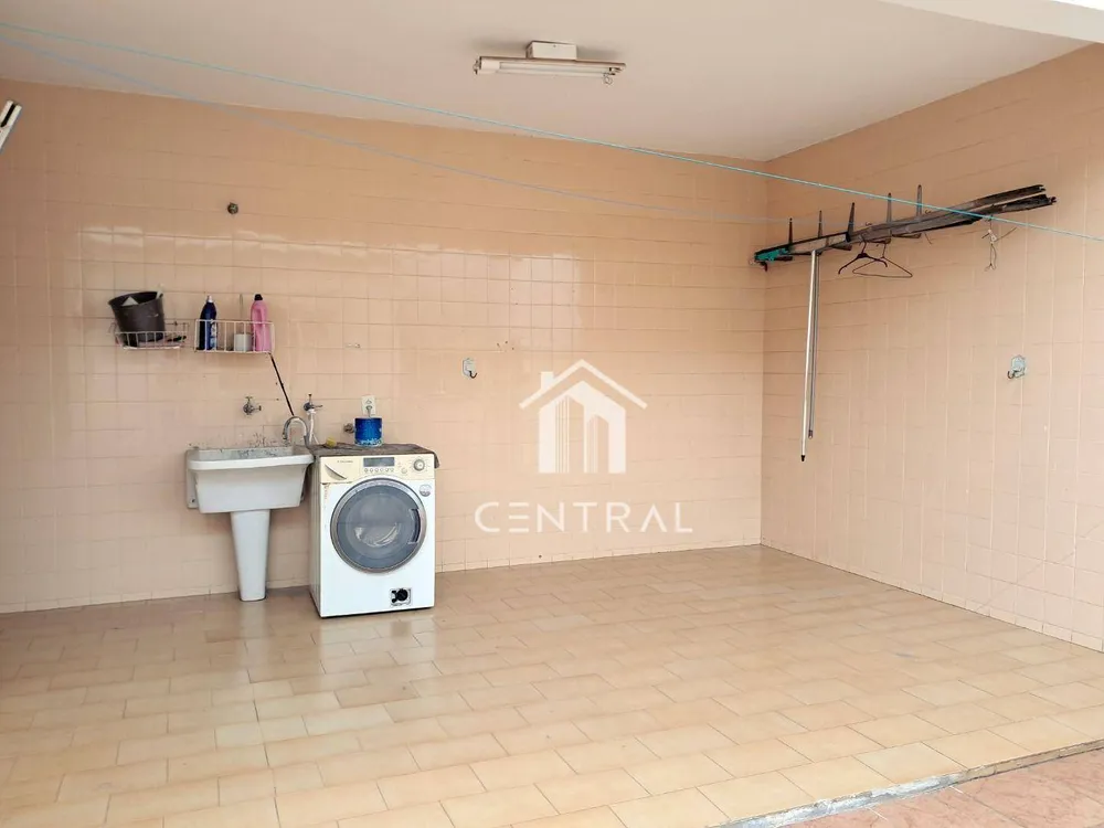 Casa, 3 quartos, 198 m² - Foto 11