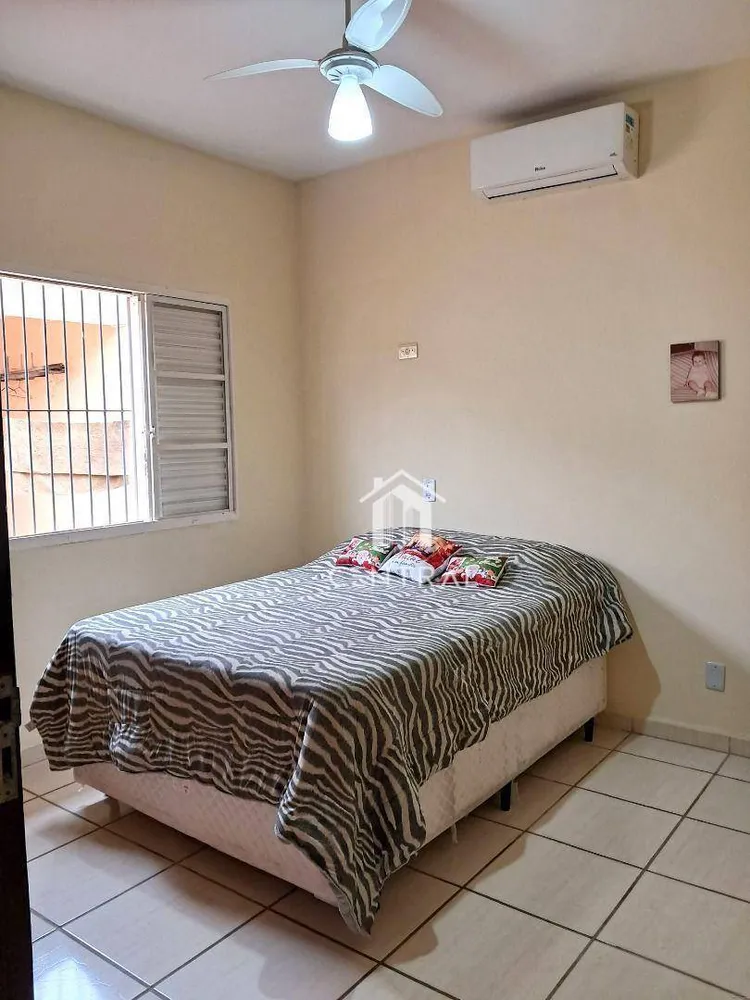 Casa, 3 quartos, 198 m² - Foto 7