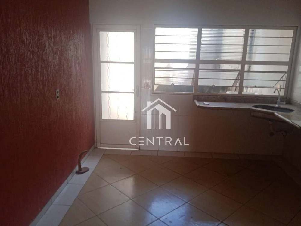 Casa, 2 quartos, 200 m² - Foto 5