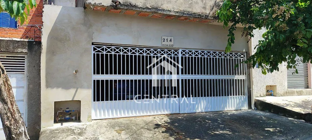 Casa, 2 quartos, 200 m² - Foto 1