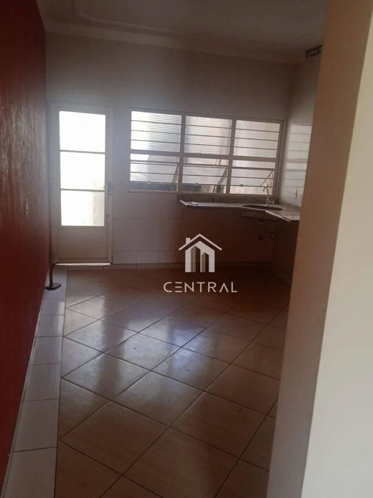 Casa, 2 quartos, 200 m² - Foto 3