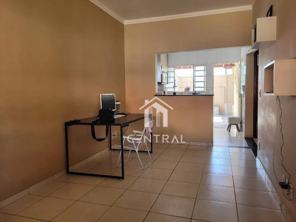 Casa, 2 quartos, 65 m² - Foto 1