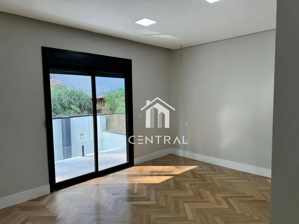 Casa, 3 quartos, 382 m² - Foto 2