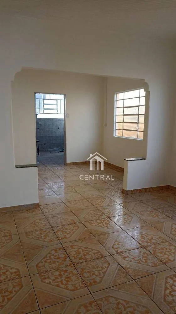 Casa, 2 quartos, 228 m² - Foto 4