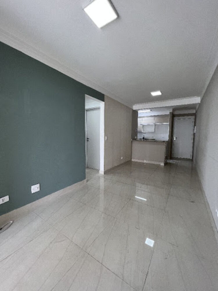 Apartamento à venda com 2 quartos, 61m² - Foto 1