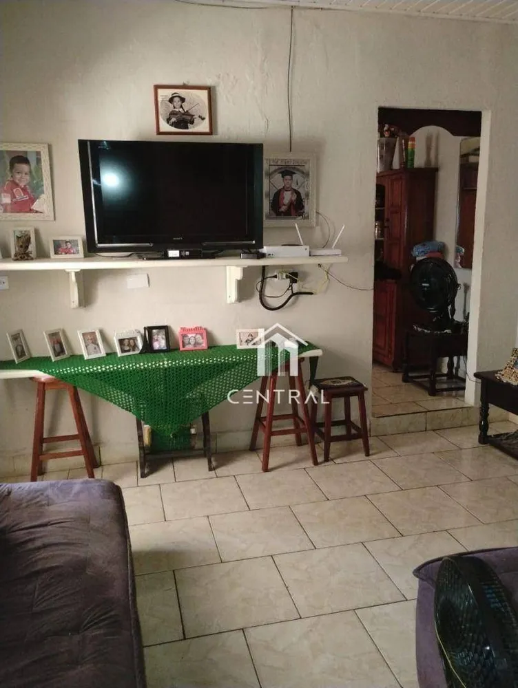 Casa, 3 quartos, 270 m² - Foto 3