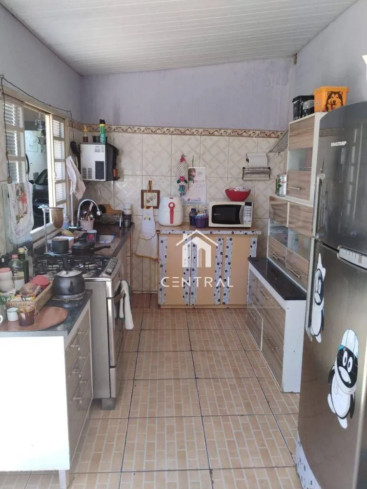 Casa, 3 quartos, 270 m² - Foto 2