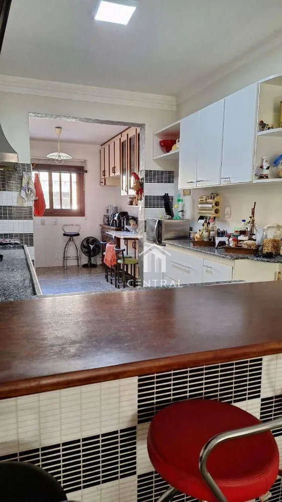 Sobrado, 3 quartos, 402 m² - Foto 13