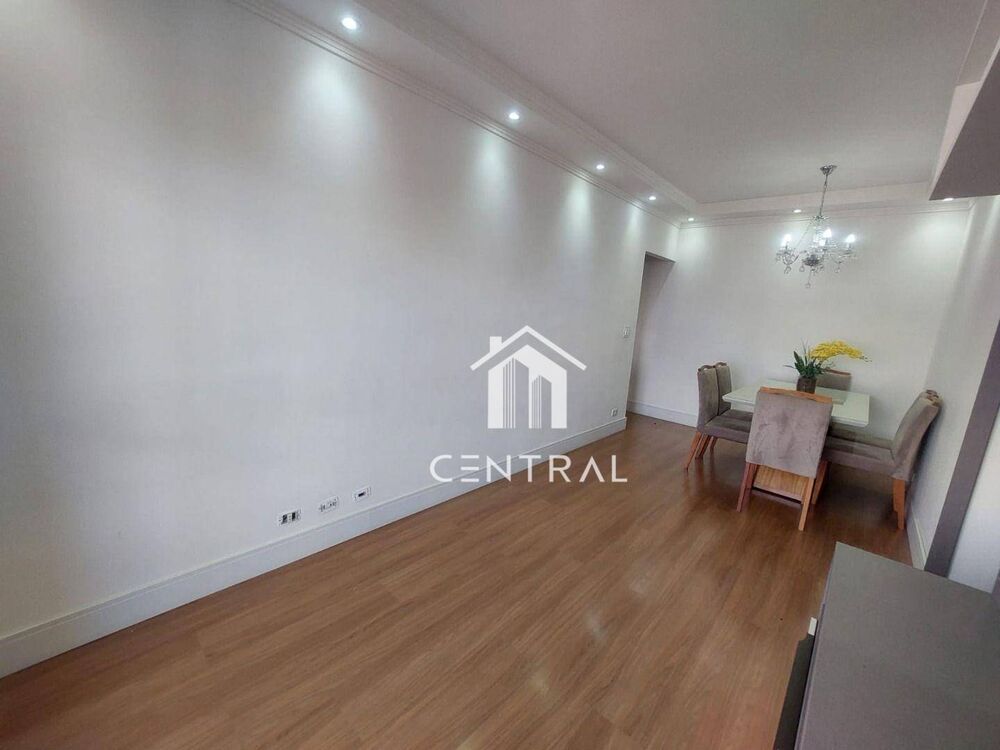 Apartamento à venda com 2 quartos, 64m² - Foto 4