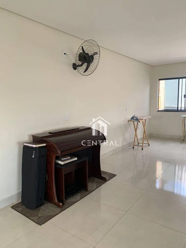 Casa, 3 quartos, 145 m² - Foto 2