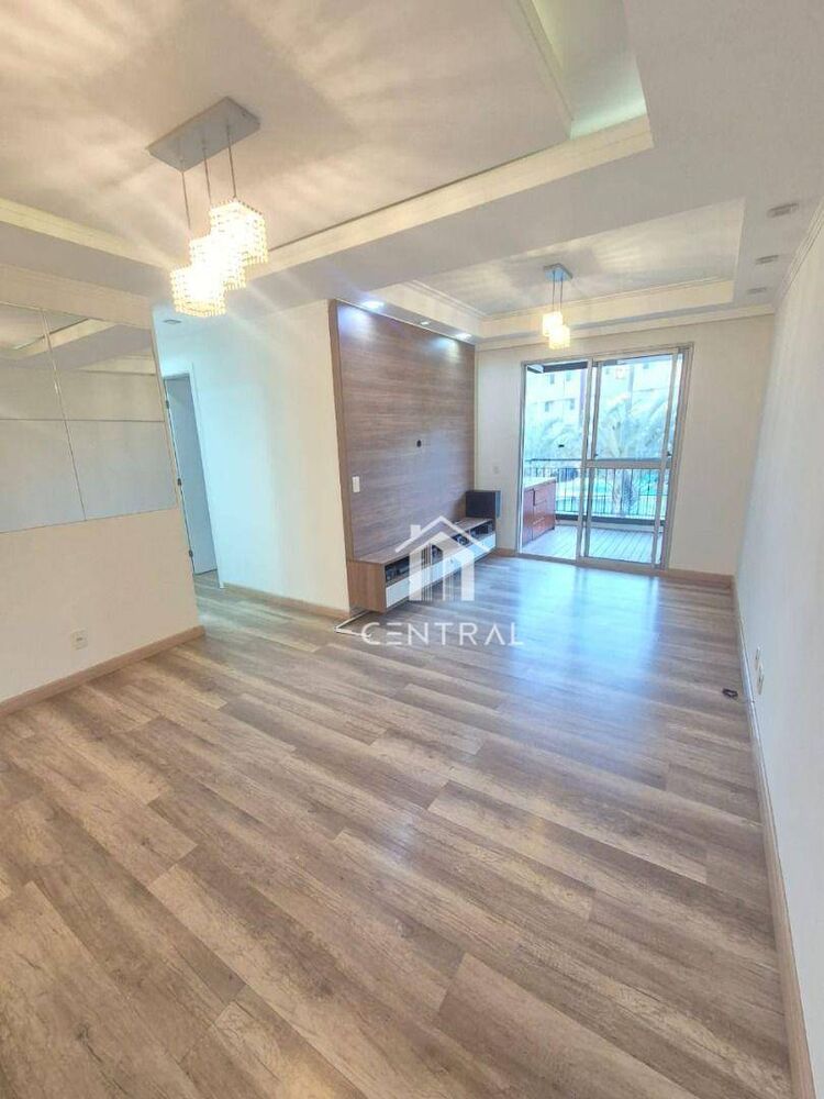 Apartamento à venda com 3 quartos, 77m² - Foto 1