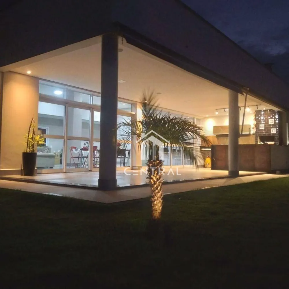 Casa, 2 quartos, 250 m² - Foto 1