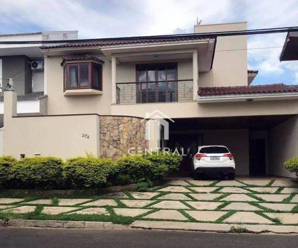 Sobrado, 3 quartos, 367 m² - Foto 1