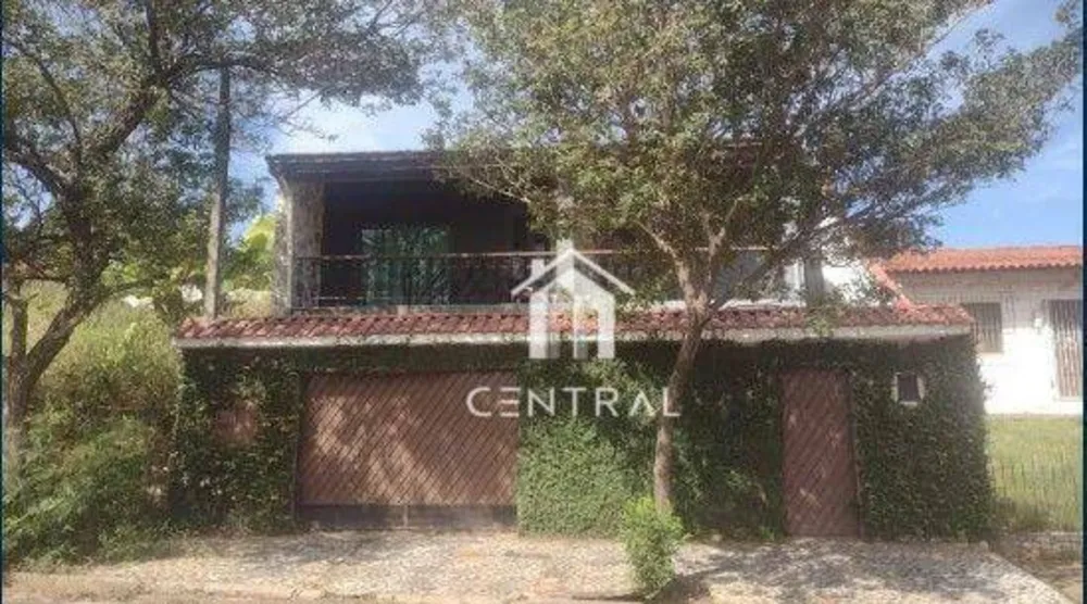 Sobrado, 4 quartos, 240 m² - Foto 1