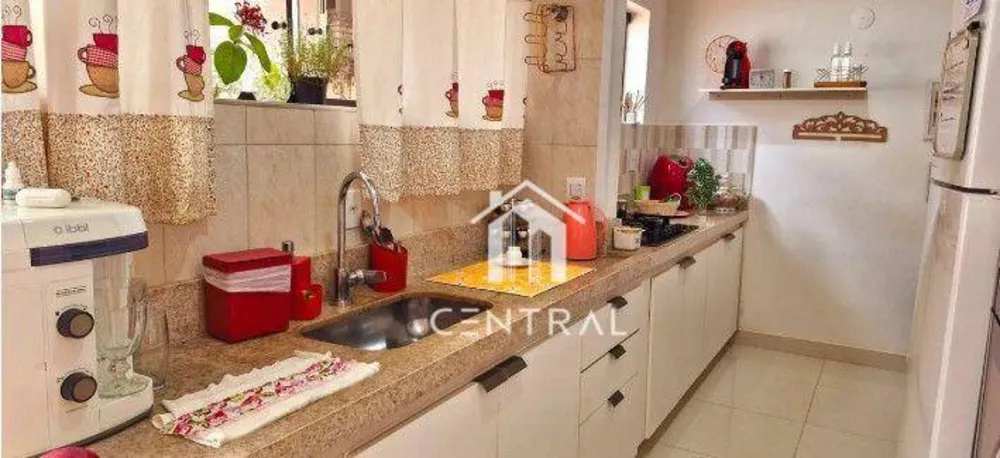 Casa, 3 quartos, 175 m² - Foto 3