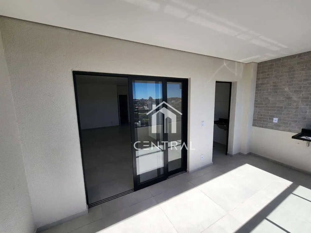 Apartamento, 3 quartos, 108 m² - Foto 2
