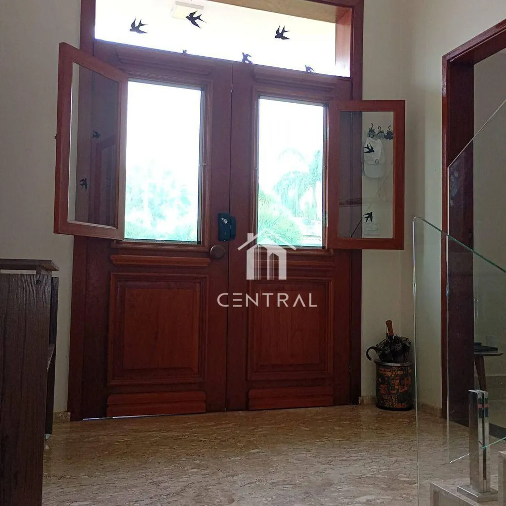 Casa, 5 quartos, 358 m² - Foto 1