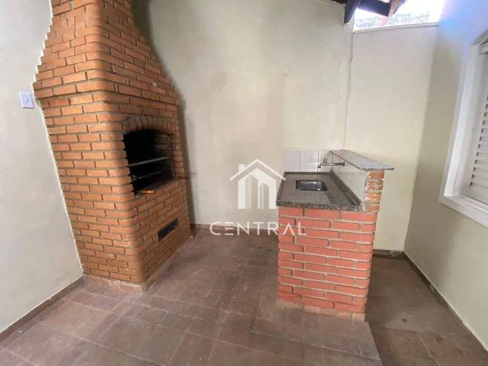 Casa, 3 quartos, 143 m² - Foto 2