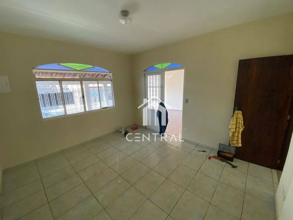 Casa, 3 quartos, 143 m² - Foto 1