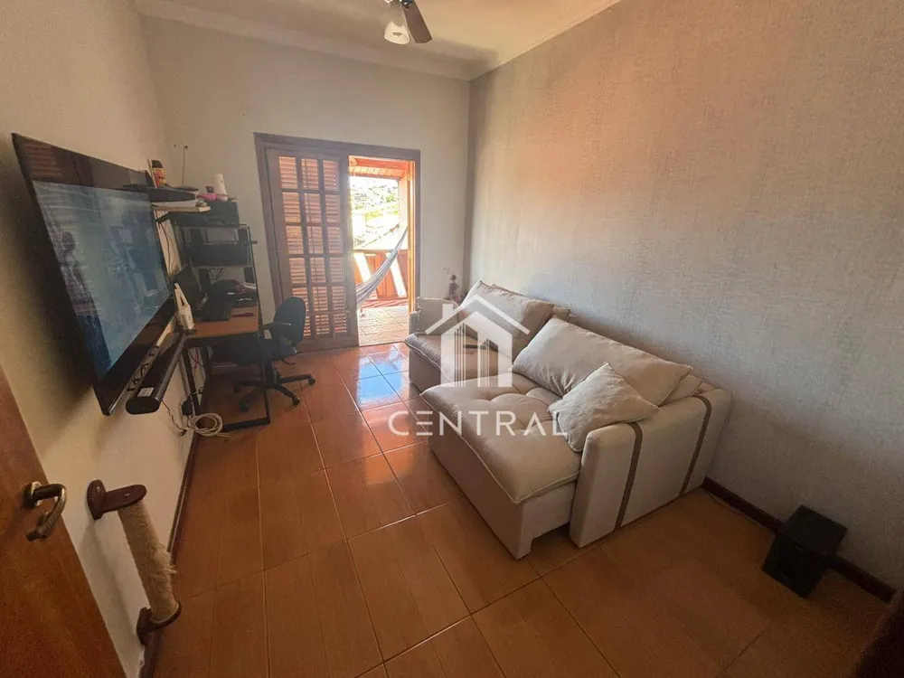 Sobrado, 3 quartos, 161 m² - Foto 1