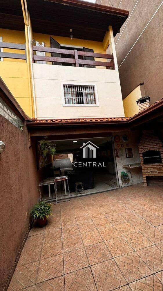 Sobrado, 3 quartos, 165 m² - Foto 1