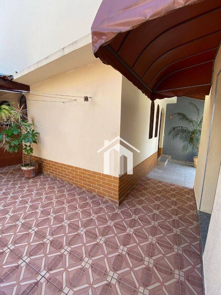 Casa, 3 quartos, 245 m² - Foto 12