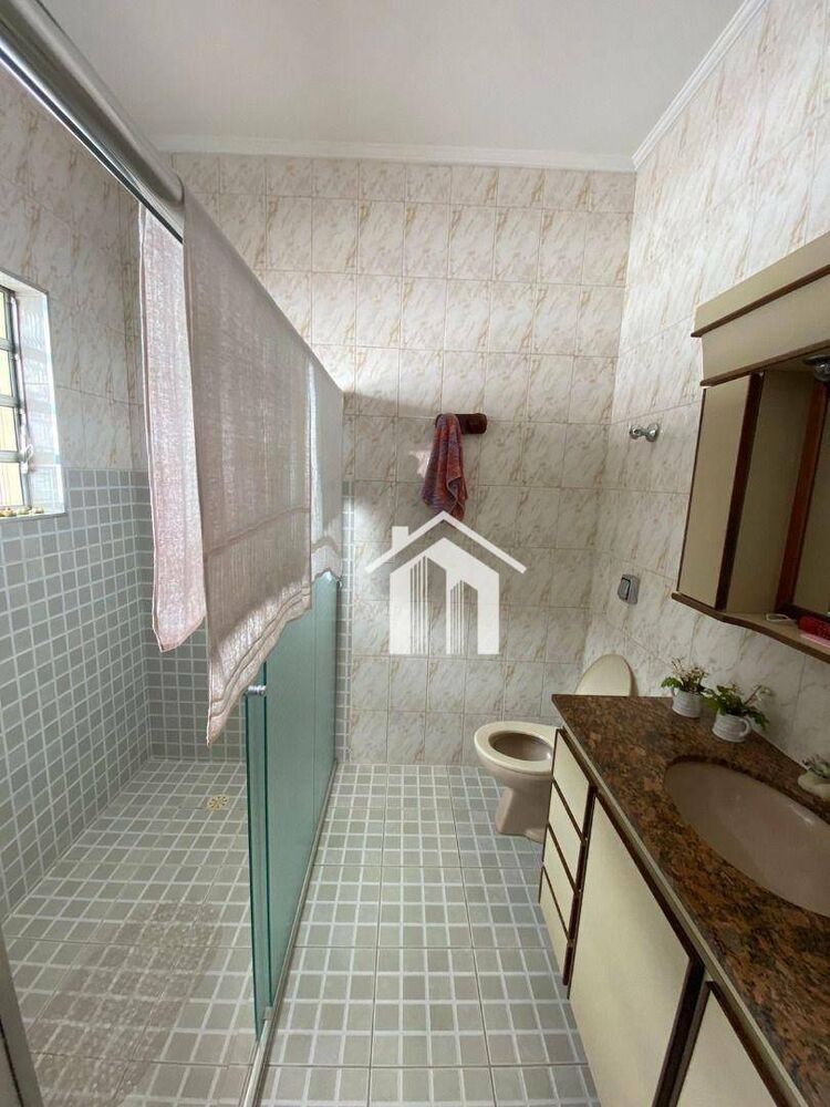 Casa, 3 quartos, 245 m² - Foto 10