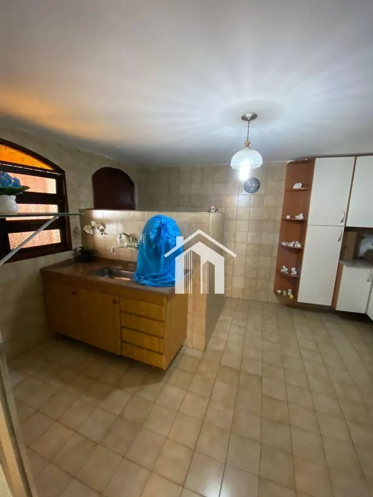 Casa, 3 quartos, 245 m² - Foto 19