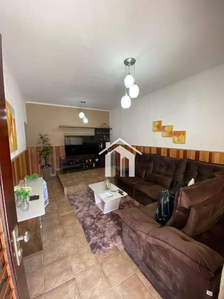 Casa, 3 quartos, 245 m² - Foto 15