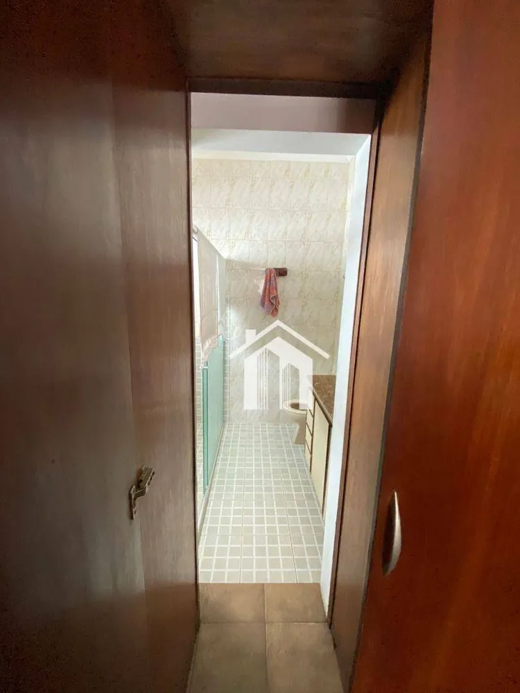 Casa, 3 quartos, 245 m² - Foto 22