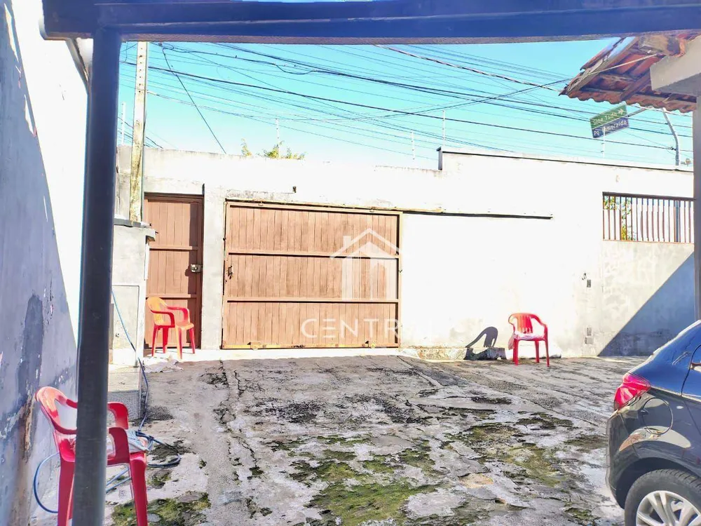 Casa, 2 quartos, 283 m² - Foto 1