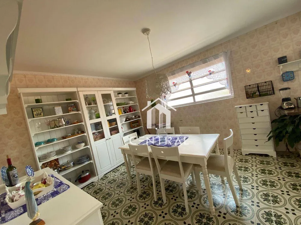 Sobrado, 3 quartos, 246 m² - Foto 6