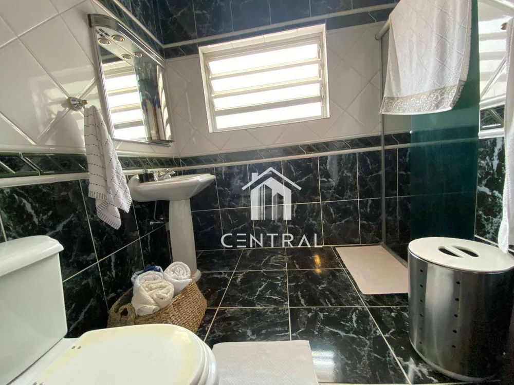 Sobrado, 3 quartos, 246 m² - Foto 14