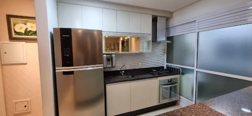 Apartamento à venda com 3 quartos, 82m² - Foto 1