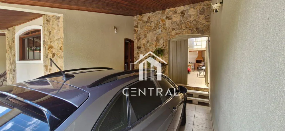 Casa, 4 quartos, 200 m² - Foto 1