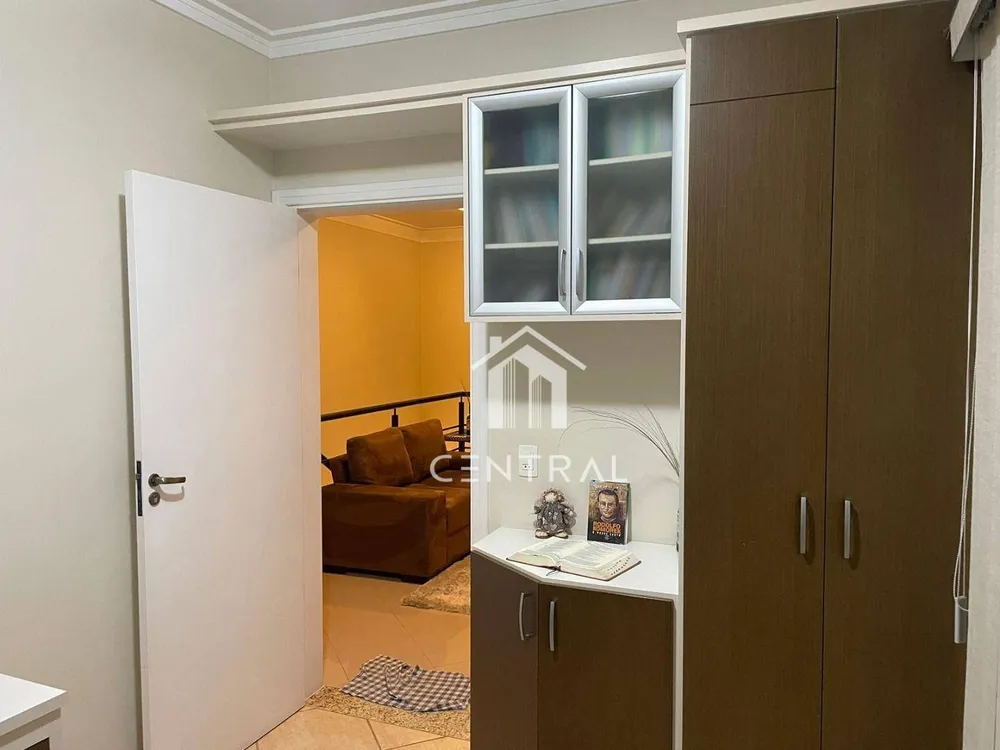 Casa, 4 quartos, 298 m² - Foto 2