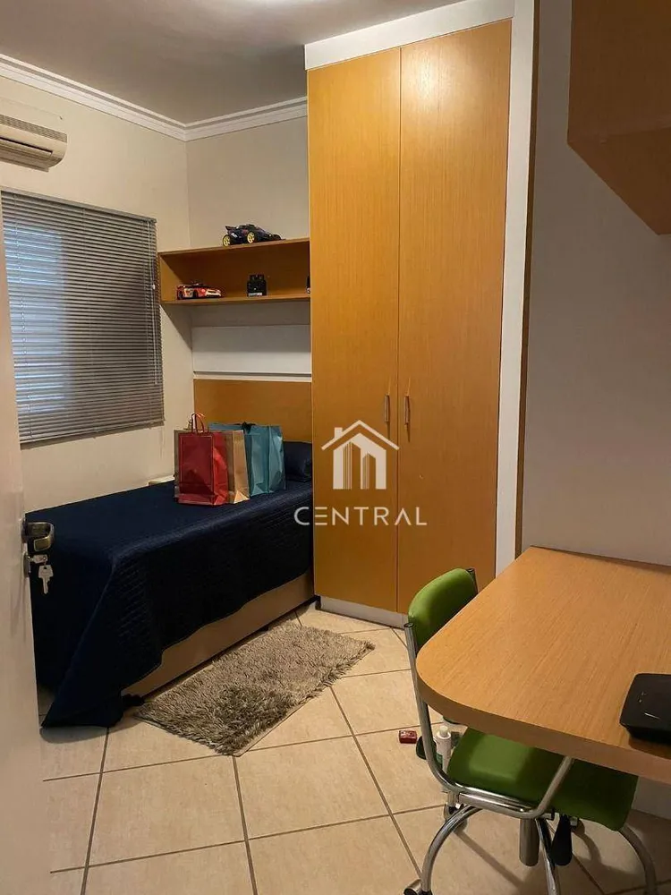 Casa, 4 quartos, 298 m² - Foto 1