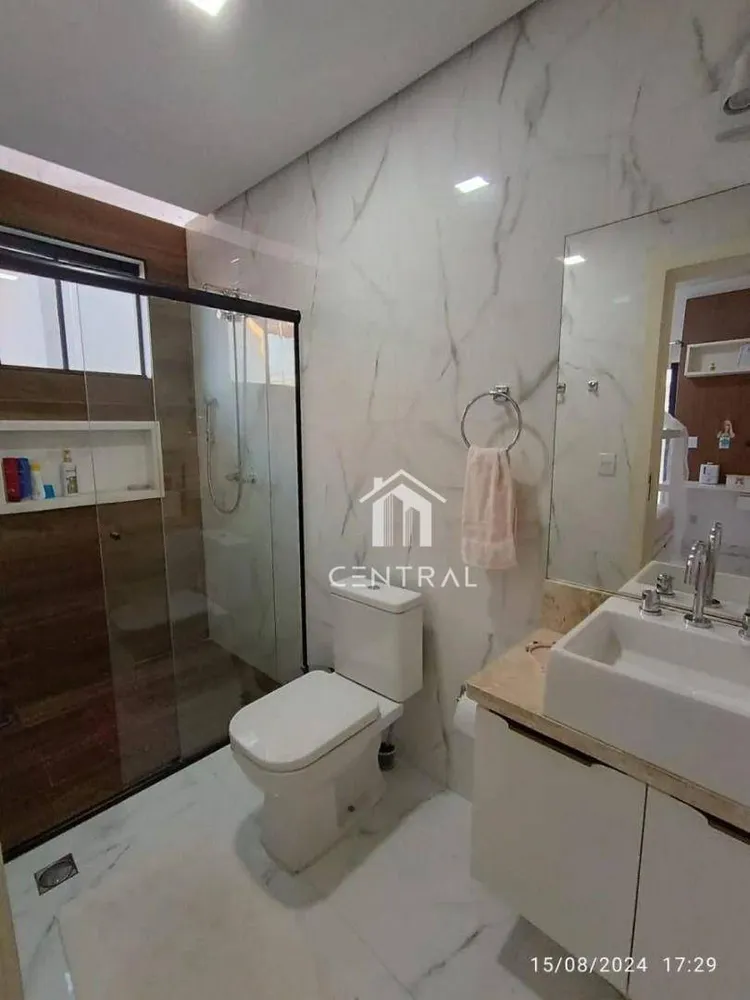 Sobrado, 3 quartos, 259 m² - Foto 4