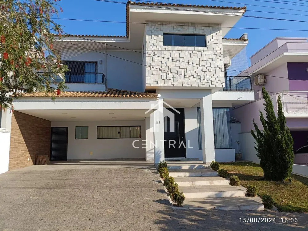 Sobrado, 3 quartos, 259 m² - Foto 1