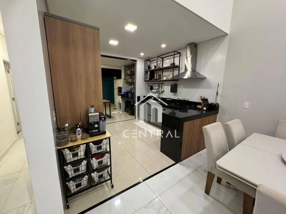 Casa, 3 quartos, 110 m² - Foto 2